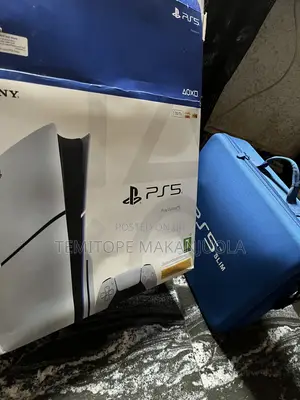 PS 5 Slim 1TB