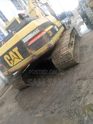 Company Used 320L