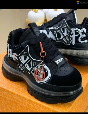Louis Vuitton Canvas (White and Black)