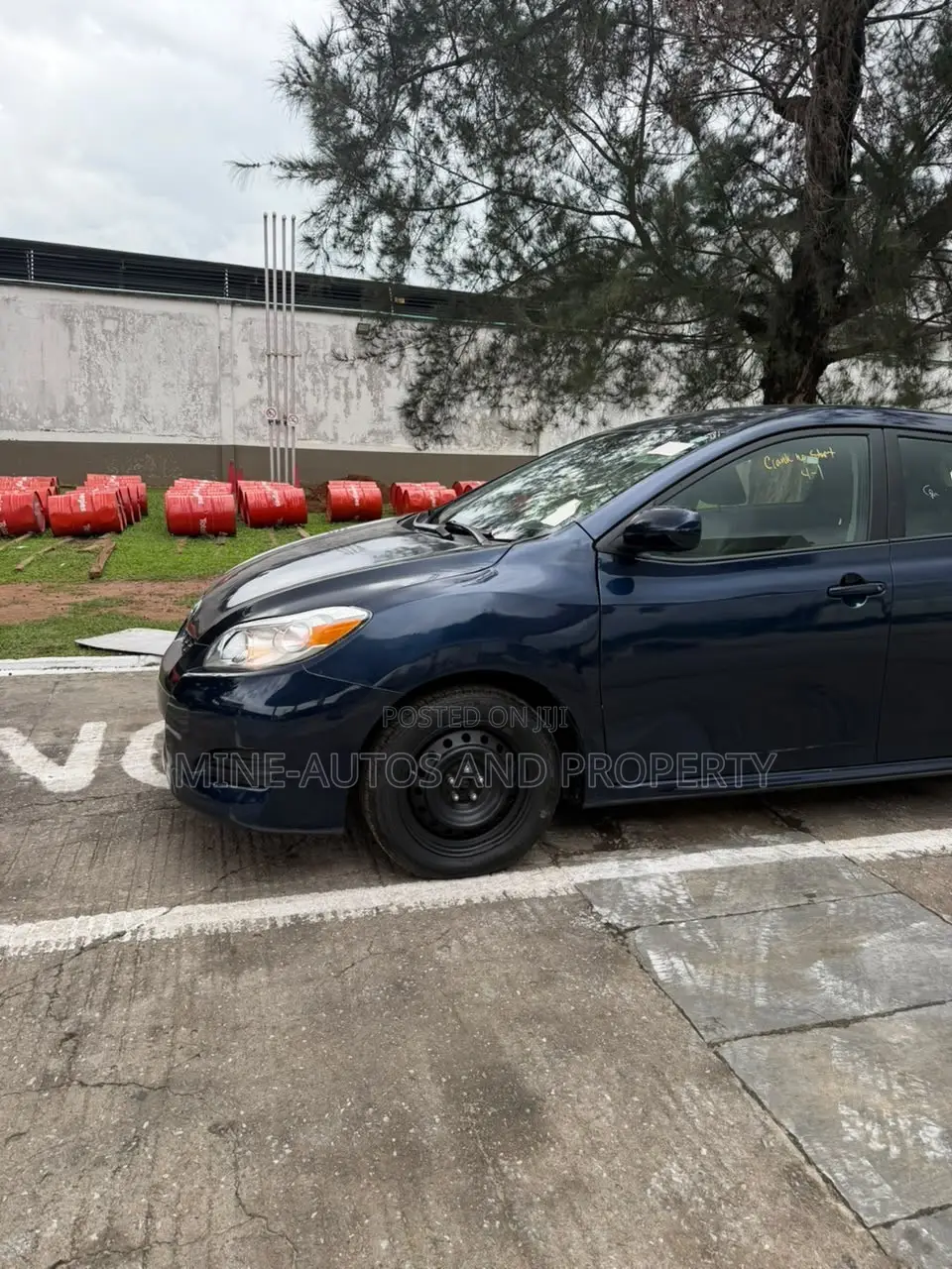 Toyota Matrix S Hatchback AWD (2.4L 4cyl 4A) 2012 Blue