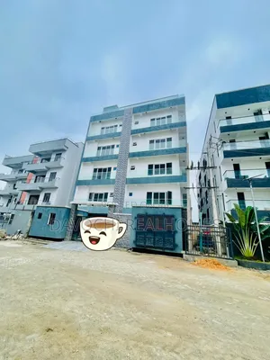 3bdrm Penthouse in Ikate for sale