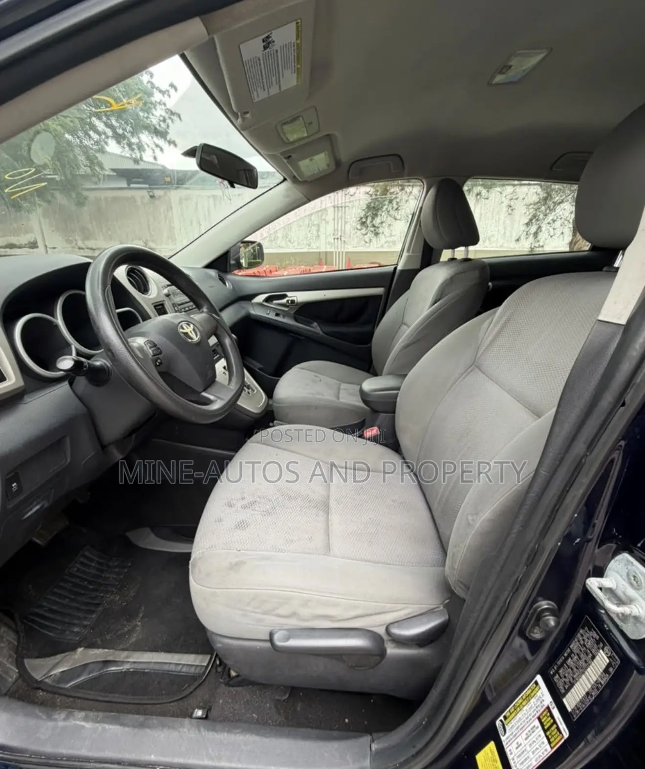 Toyota Matrix S Hatchback AWD (2.4L 4cyl 4A) 2012 Blue