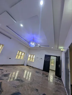 4bdrm Duplex in Shelter Afrique, Uyo for rent