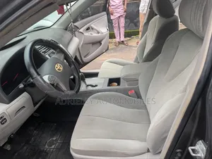 Toyota Camry LE 4dr Sedan (2.4L 4cyl 5A) 2007 Gray