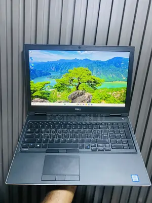 Laptop Dell Precision 7530 16GB Intel Core i7 SSD 512GB