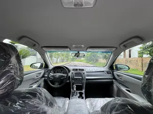 Toyota Camry 2016 Black