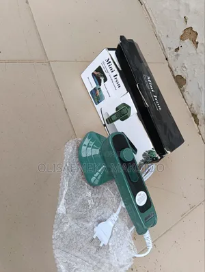 Mini Iron / Pocket Iron