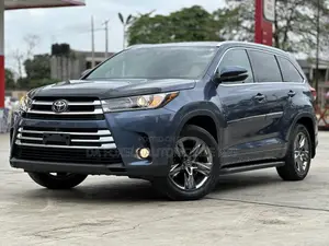 Toyota Highlander Limited Platinum 2019 Blue