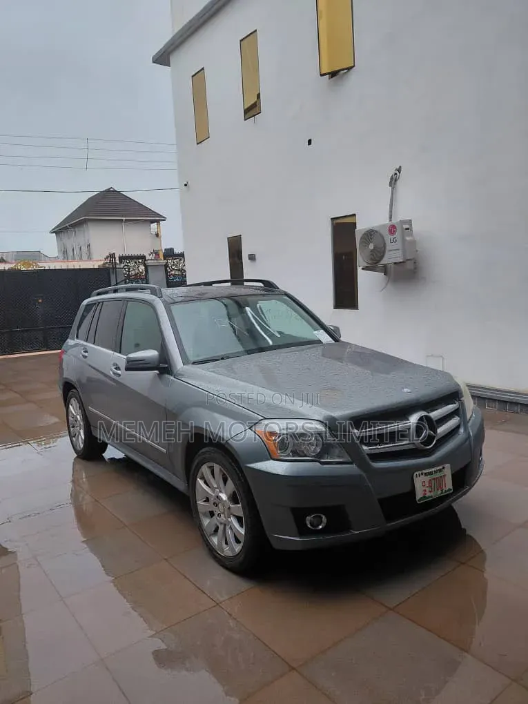 Mercedes-Benz GLK-Class 2012 Gray
