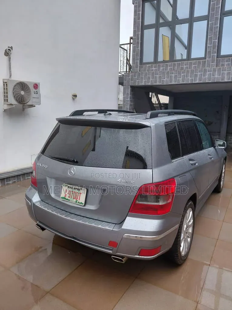 Mercedes-Benz GLK-Class 2012 Gray