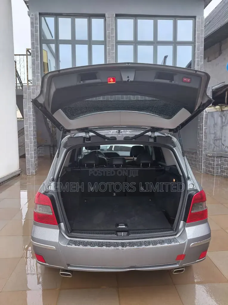 Mercedes-Benz GLK-Class 2012 Gray