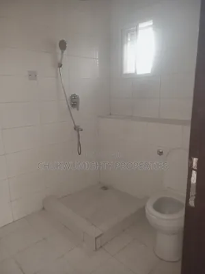 3bdrm Block of Flats in Jahi Property for rent