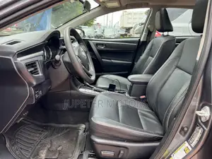 Toyota Corolla LE Eco Premium 4dr Sedan (1.8L 4cyl CVT) 2015 Gray