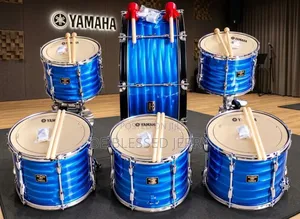Yamaha Parade Drum With Nux Power