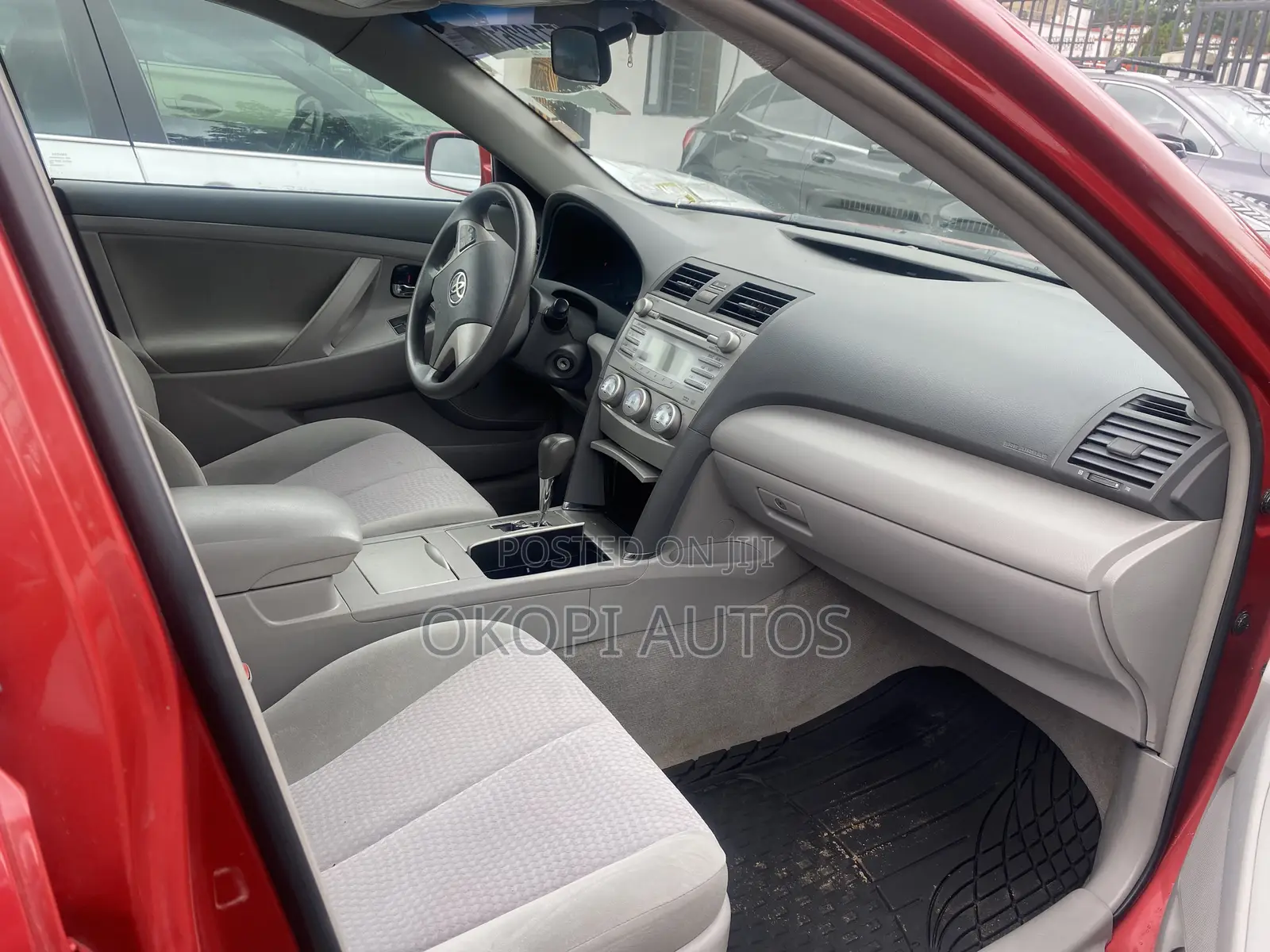 Toyota Camry 2011 Red