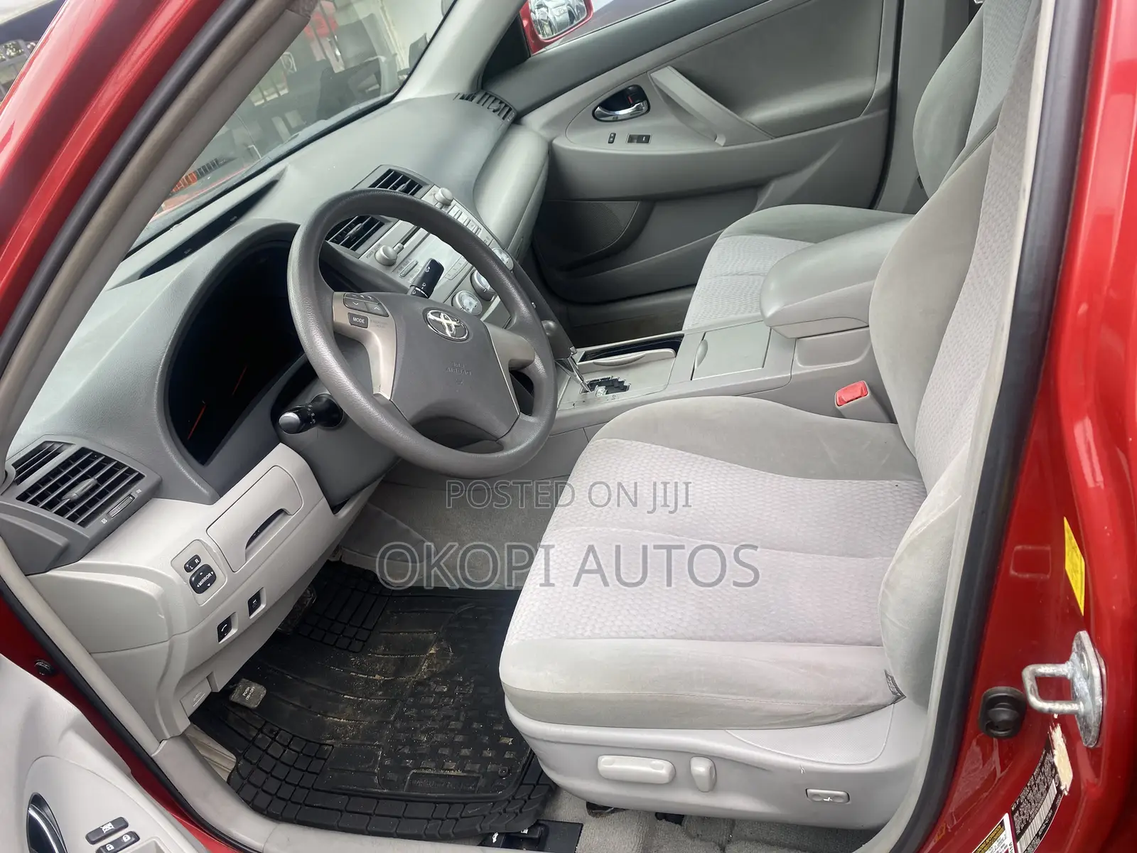 Toyota Camry 2011 Red