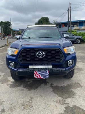 Toyota Tacoma TRD PRO V6 4dr Double Cab 4WD 5.0 ft. SB (4.0L 6cyl 5A)