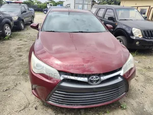 Toyota Camry 2016 Red