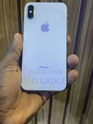 Apple iPhone X 64 GB White