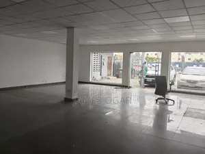 Banking Hall for Rent