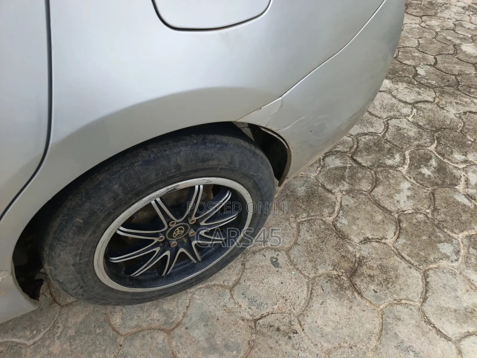 Toyota Corolla 2015 Silver
