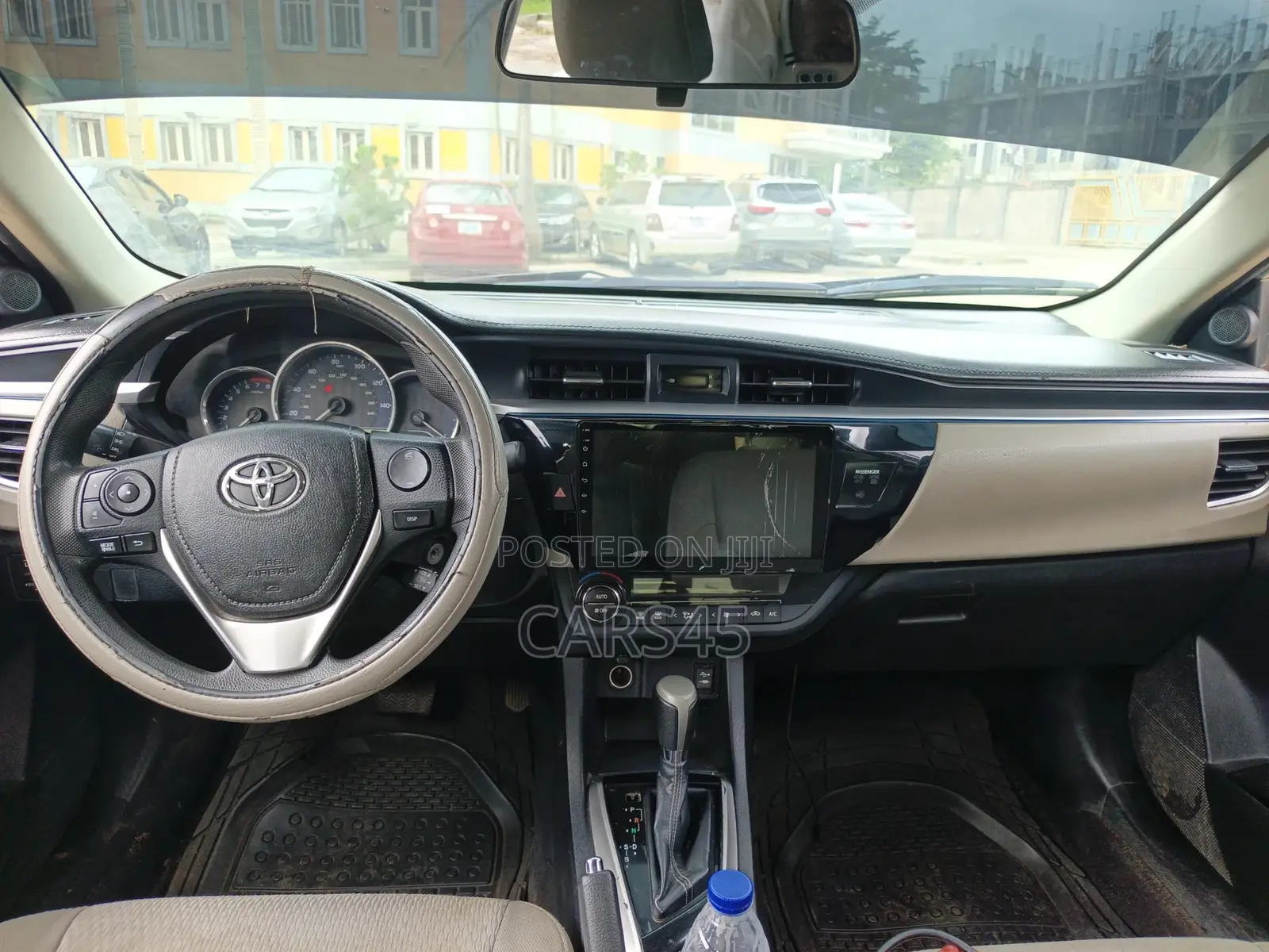 Toyota Corolla 2015 Silver