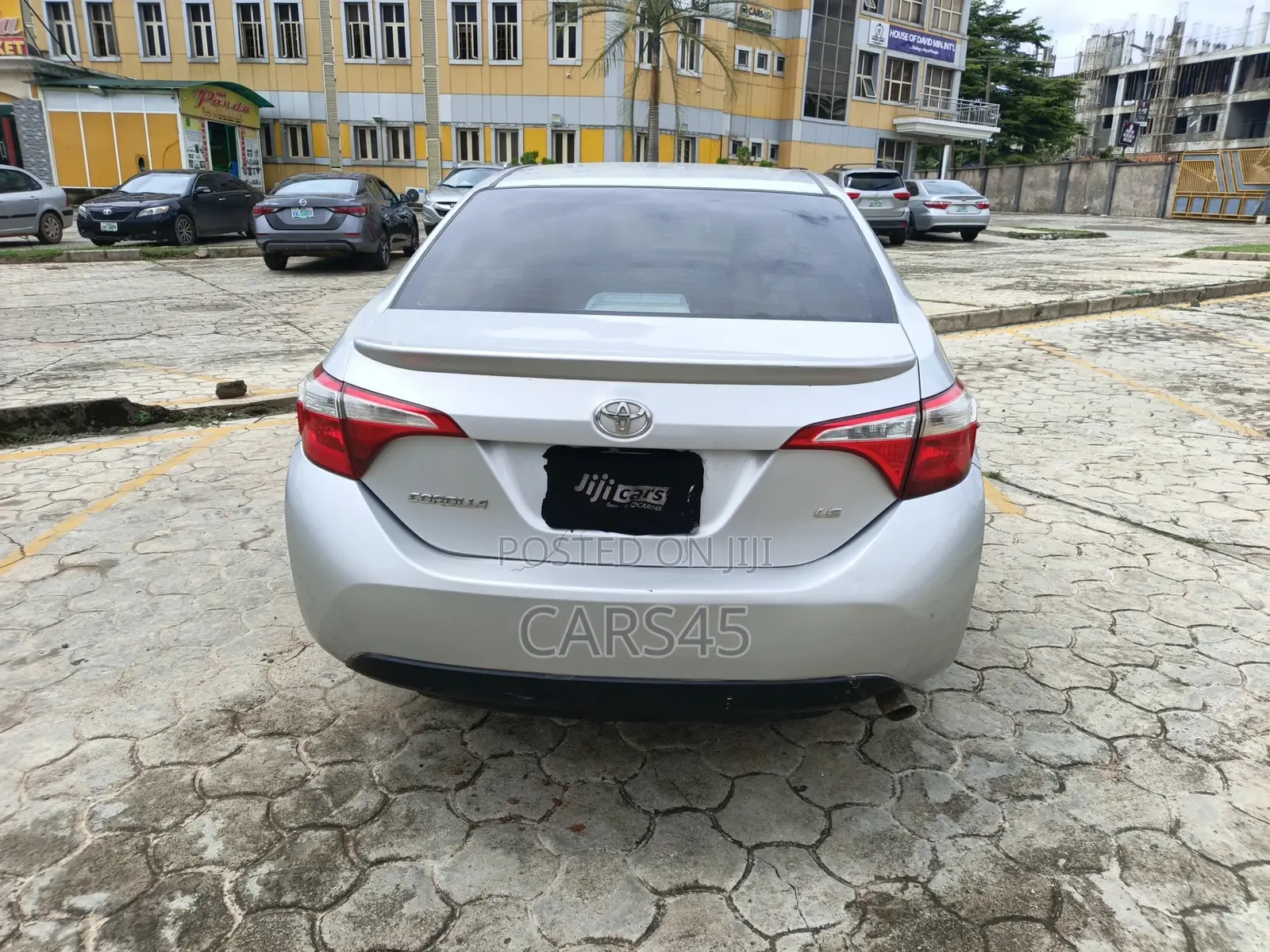 Toyota Corolla 2015 Silver