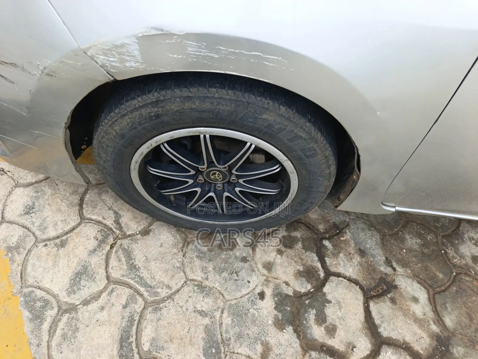 Toyota Corolla 2015 Silver