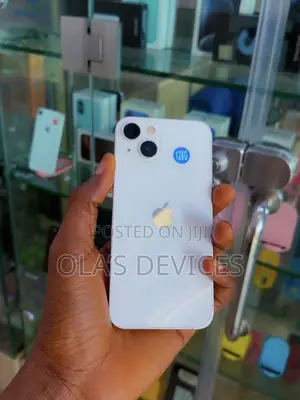 Apple iPhone 13 128 GB White