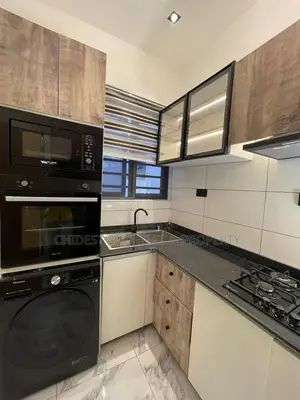 Beautiful 2 Bedroom Apartment