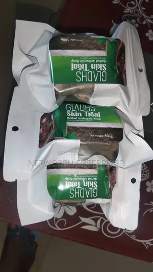Gladhs Herbal Skin Treat