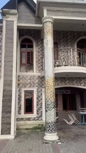 Furnished 4bdrm Mansion in Jars Resort, Eleko for sale