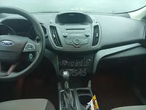 Ford Escape 2017 Gold