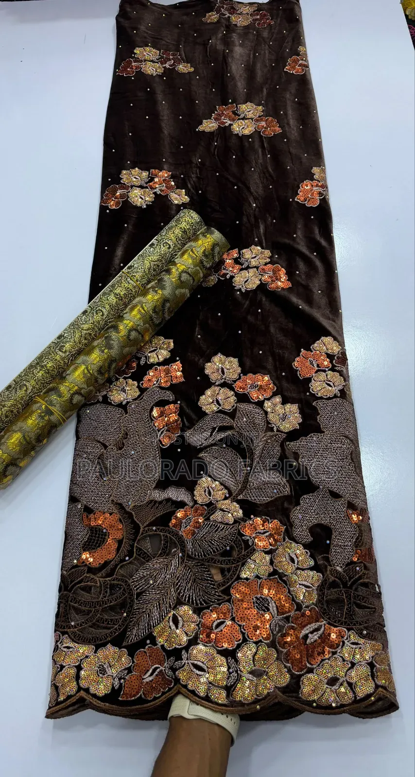 Big Velvet Lace
