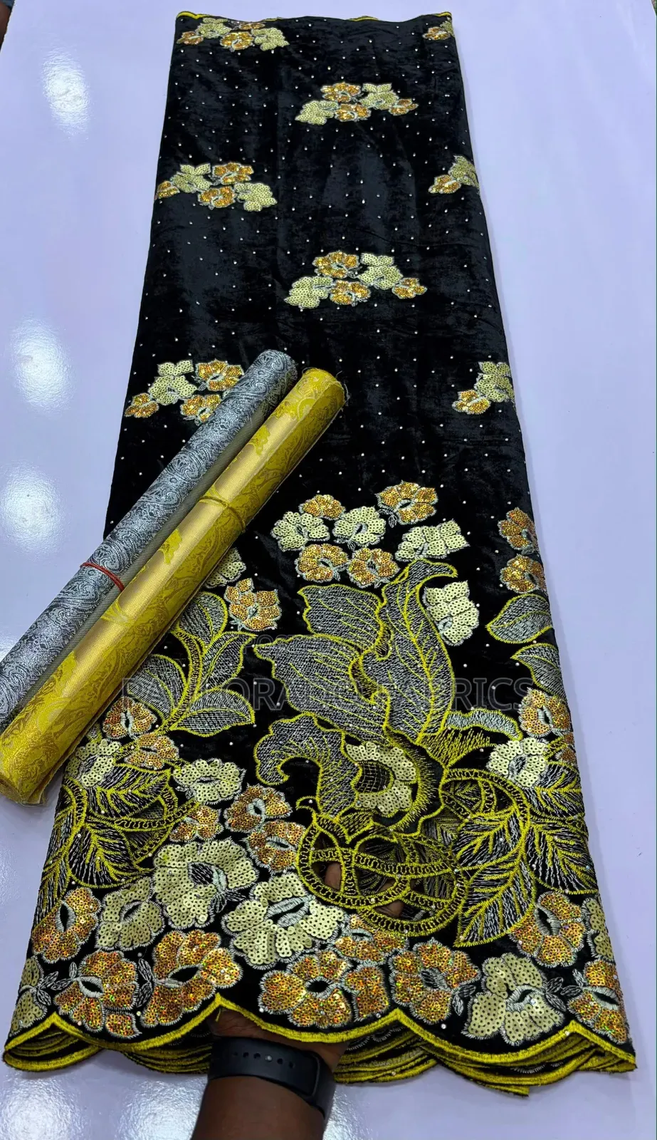 Big Velvet Lace