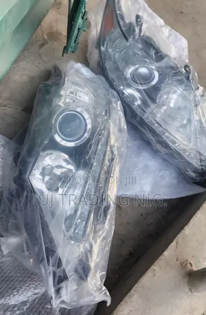 Headlight ES 2015