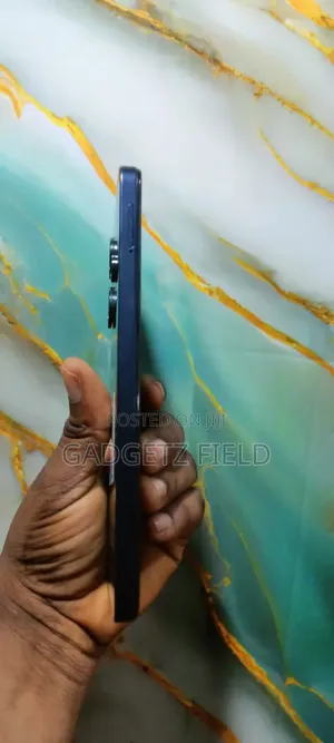 Infinix Hot 30i 128 GB Black