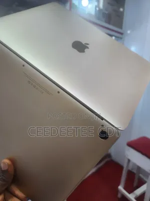 Laptop Apple 8GB SSD 256GB