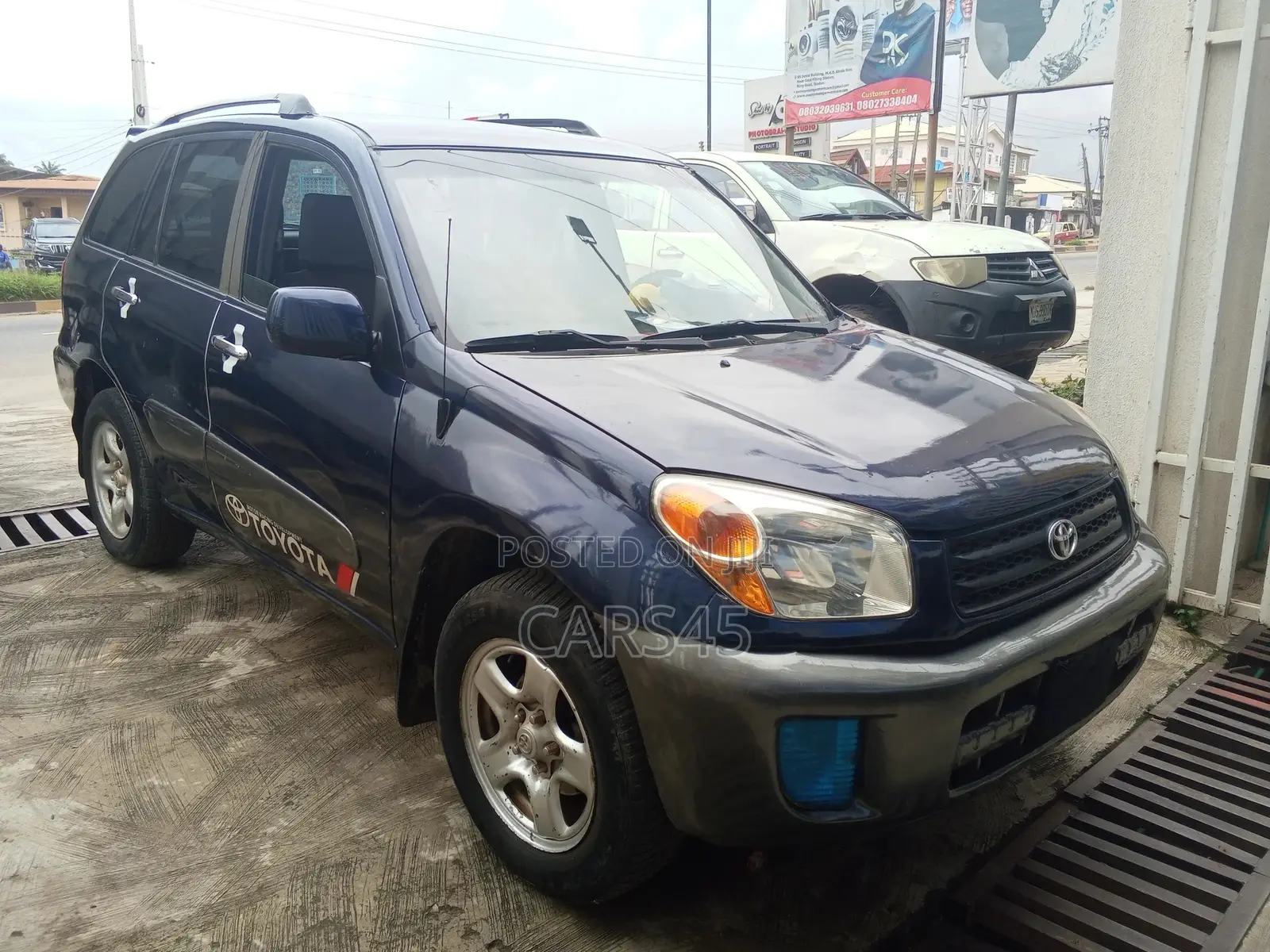 Toyota RAV4 2001 Blue
