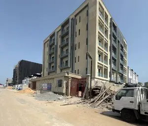 1bdrm Apartment in Lekki Phase 1 for sale