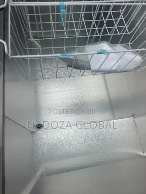 Skyrun BD-300HNW Convenient Chest Freezer
