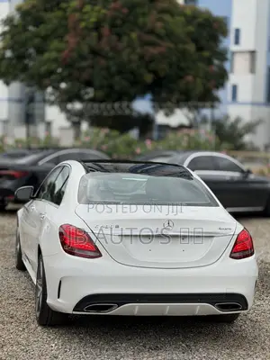 Mercedes-Benz C400 2016 White