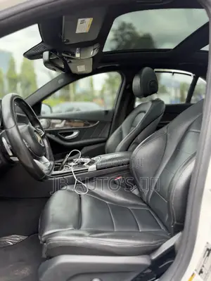 Mercedes-Benz C400 2016 White