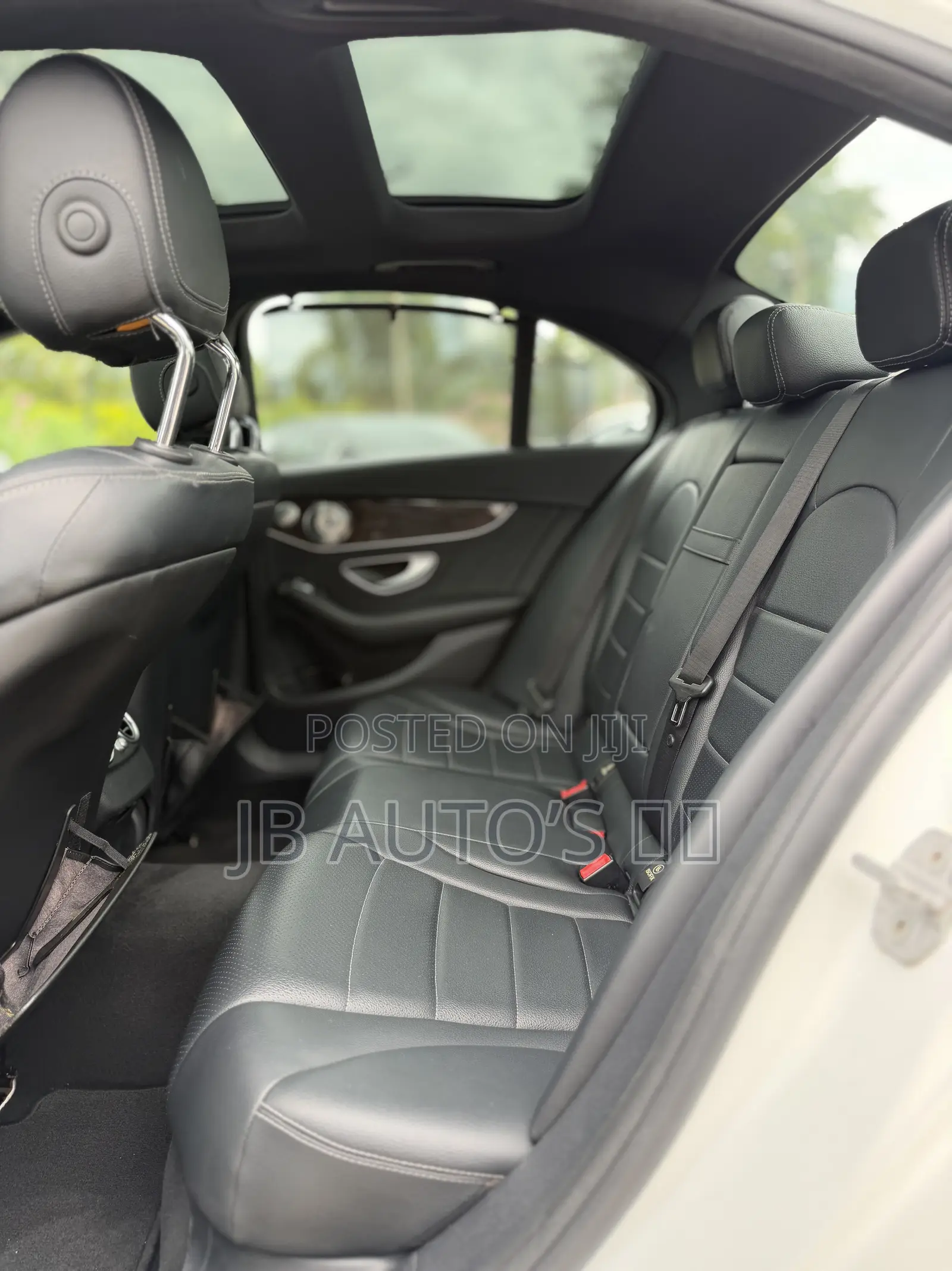 Mercedes-Benz C400 2016 White