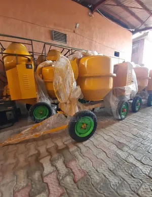 High Quality 500-Litre Concrete Mixer