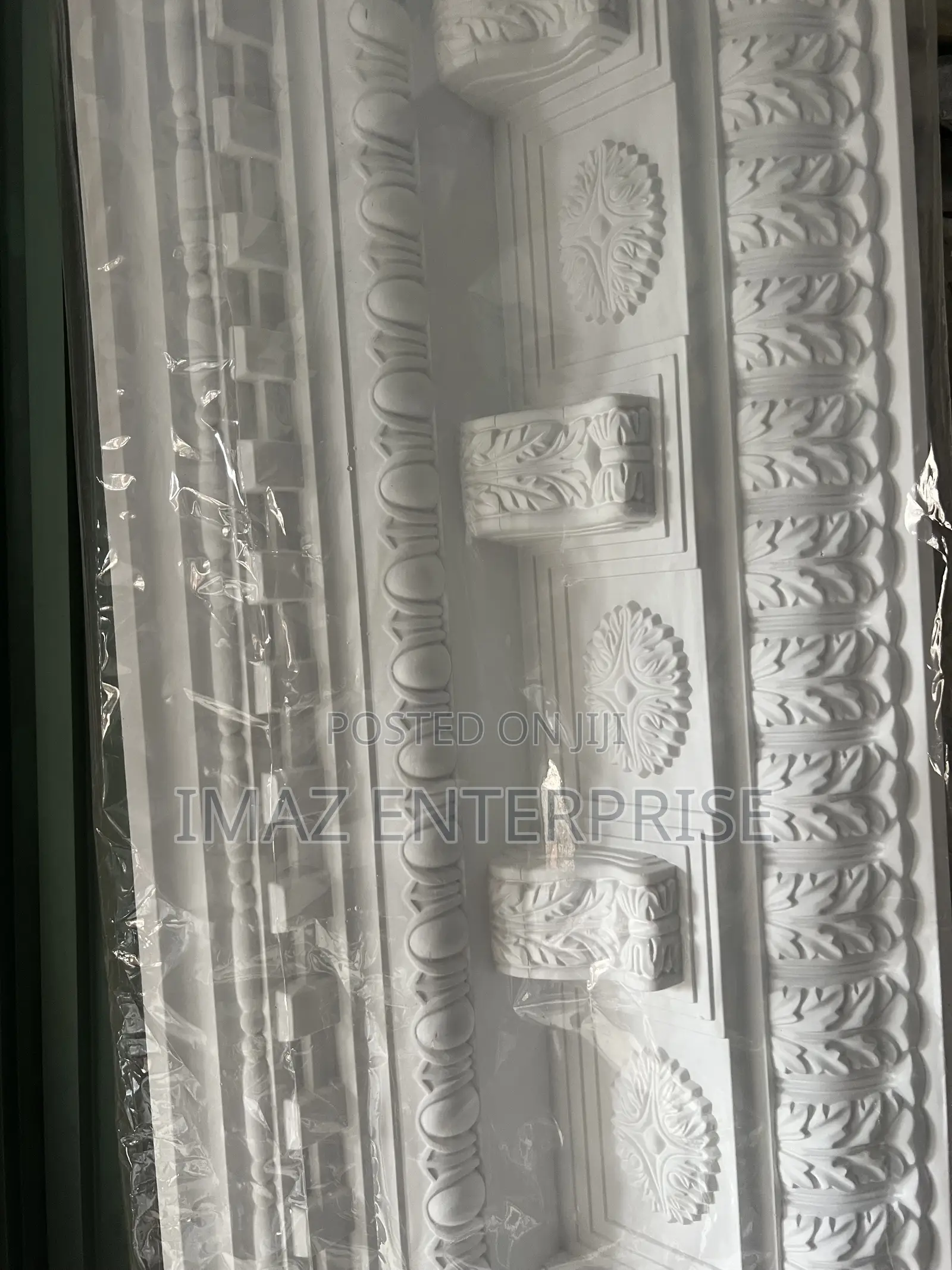 Ornament Cornice