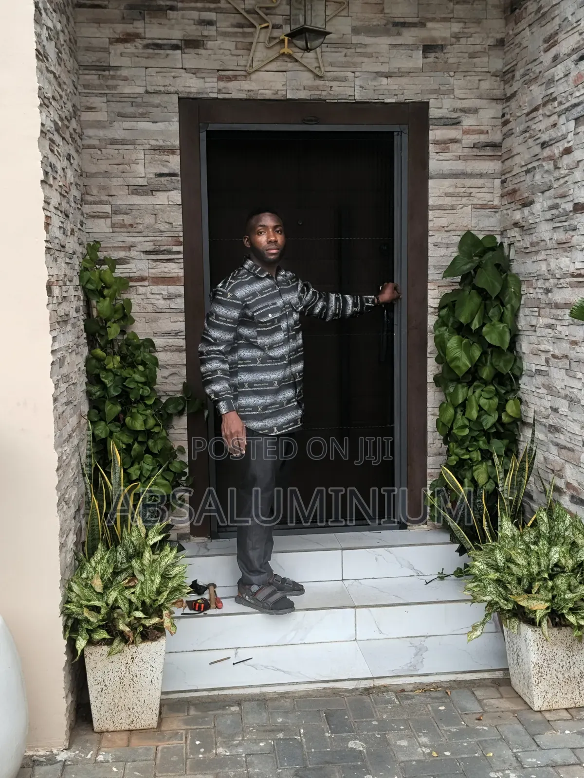 Gray Aluminium Foldable Net Door