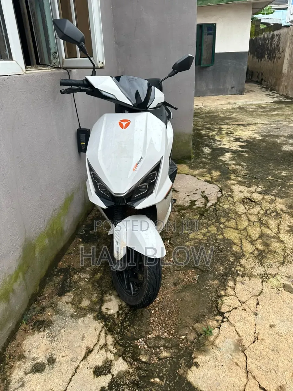 New Kymco 2026 White