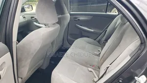 Toyota Corolla 2009 Gray