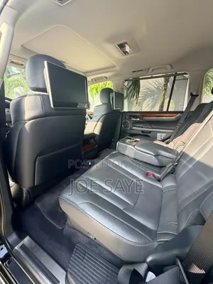 Lexus LX 570 AWD 2019 Black